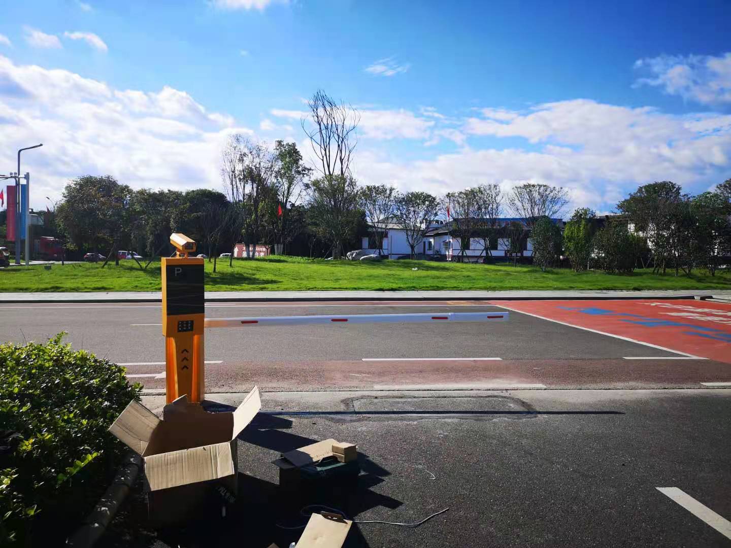 智能停車(chē)場(chǎng)系統(tǒng)